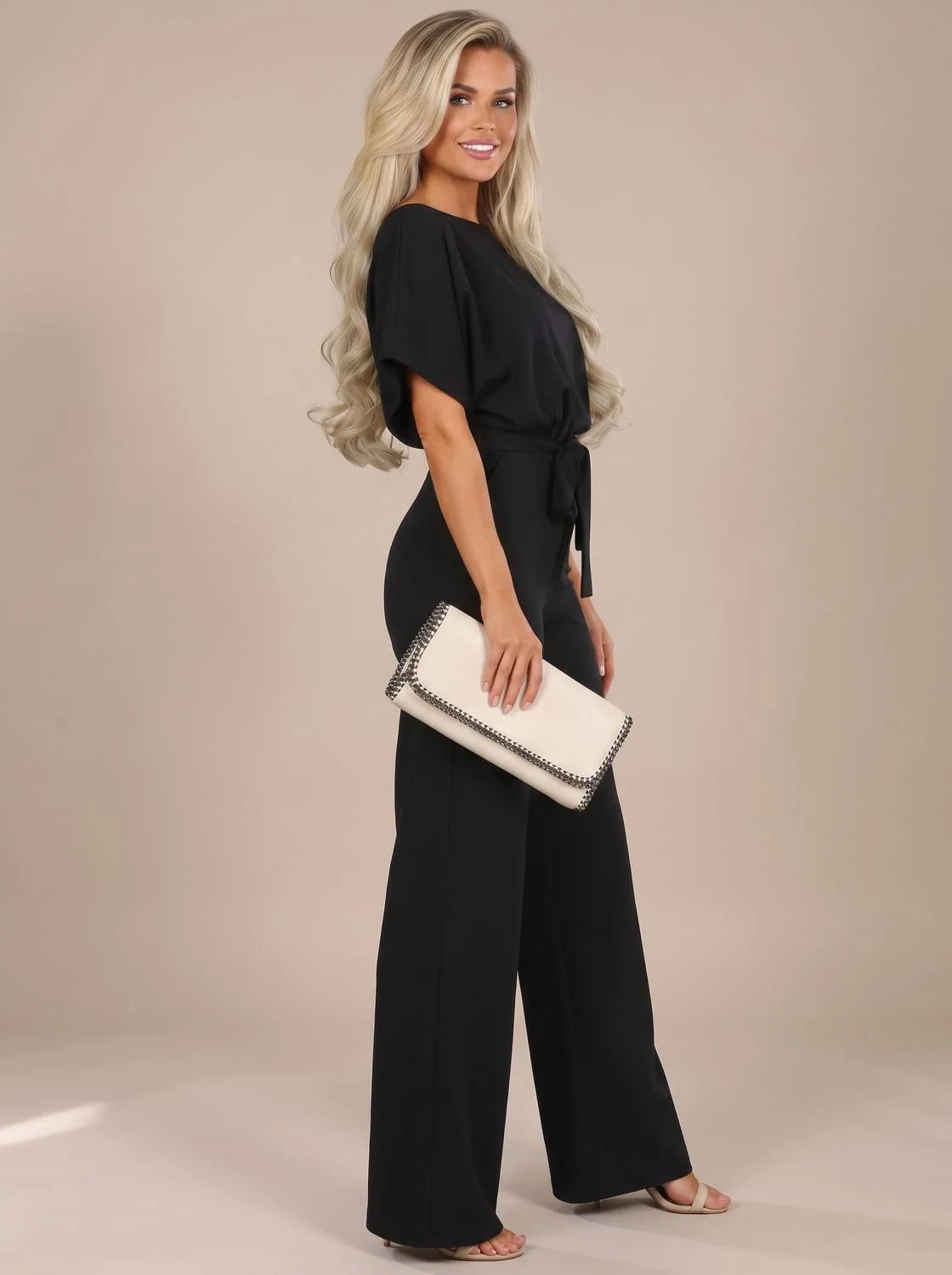Annika | Damen Jumpsuit mit Bindegürtel und weitem Bein 4