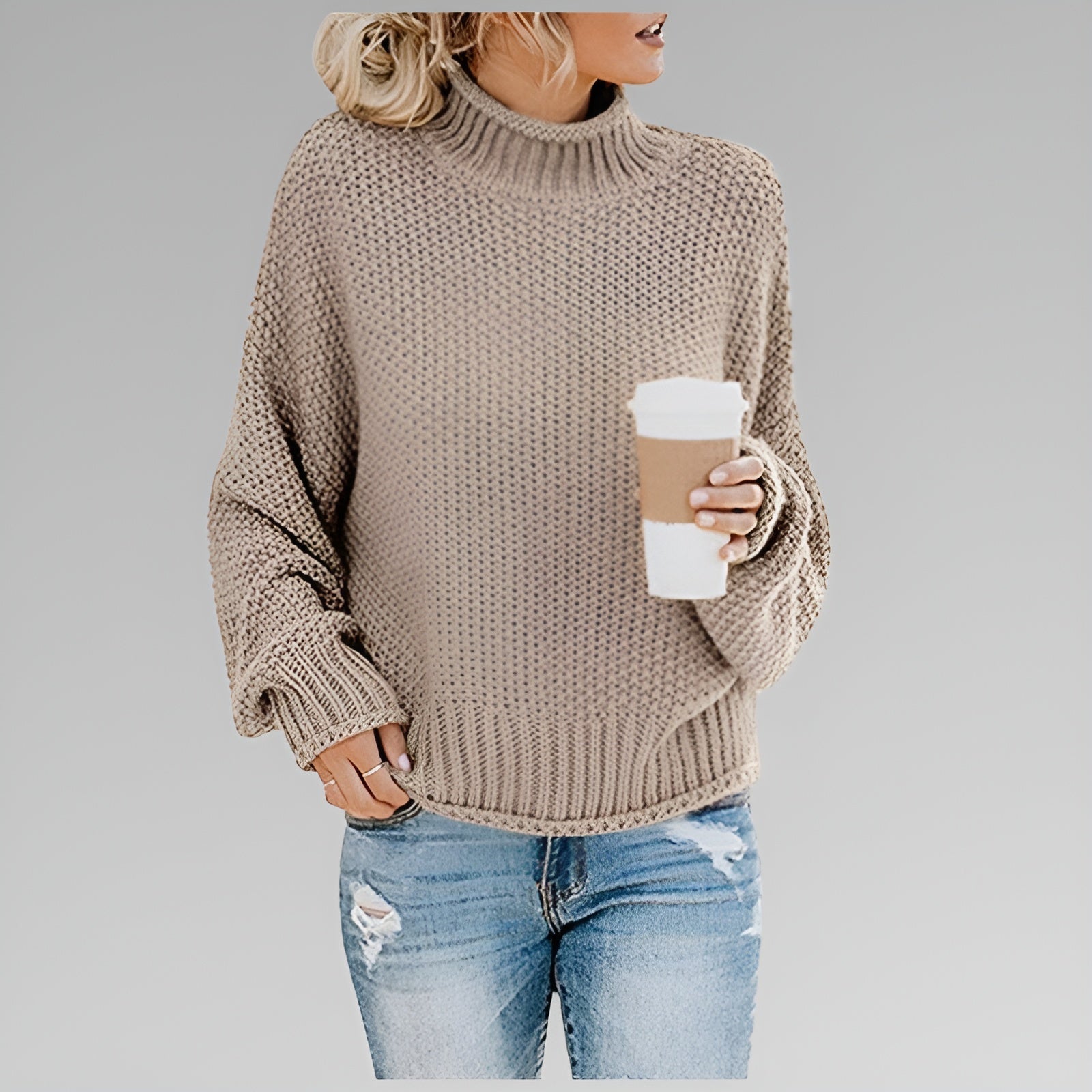 Damski sweter z golfem oversize z grubej dzianiny na chłodne dni 8
