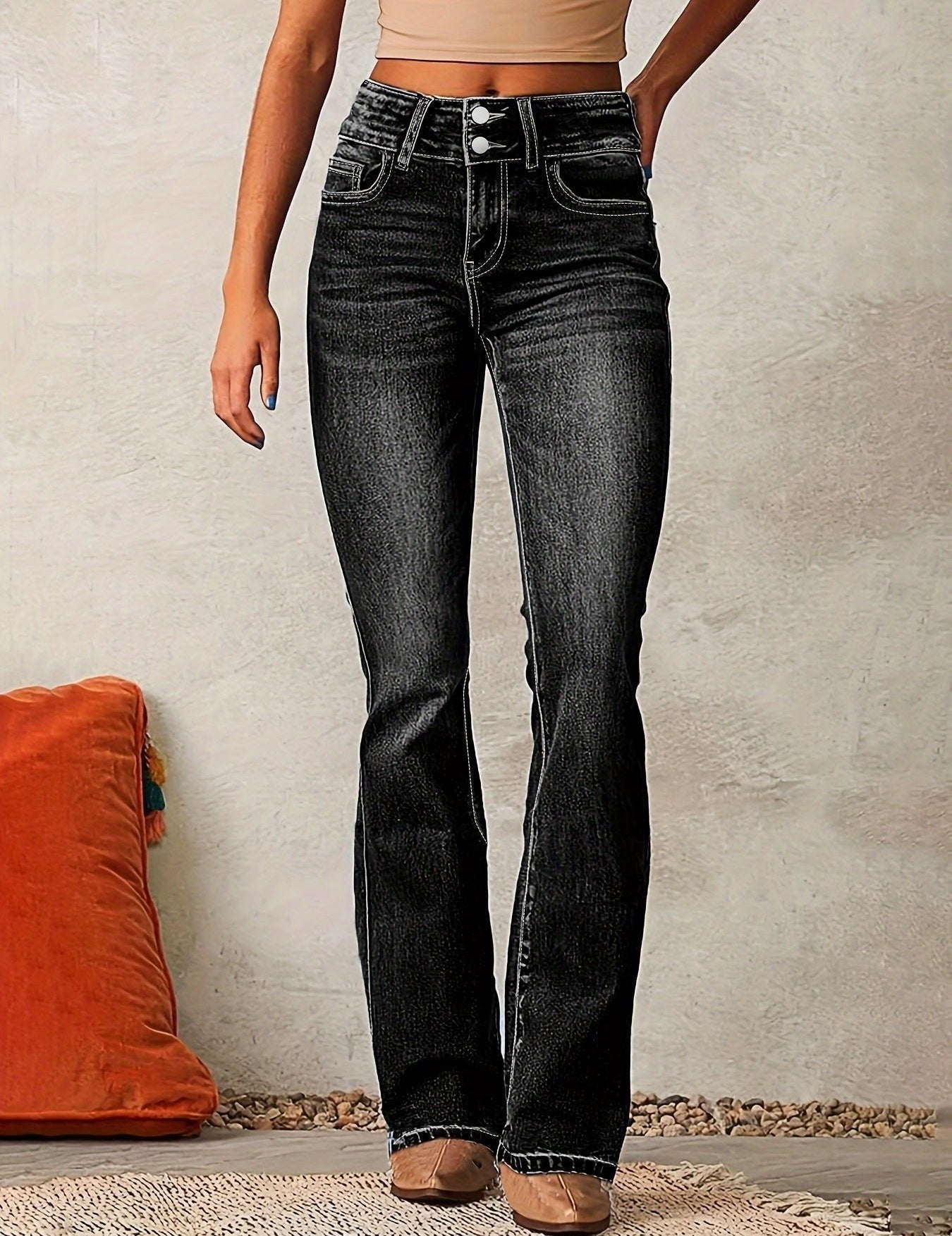 Damskie dżinsy bootcut z wysokim stanem i stretchowym materiałem modelujące sylwetkę 4