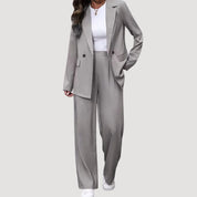 Emilia | Damen Taillierter Zweireihiger Hosenanzug mit Weiter Hose 6