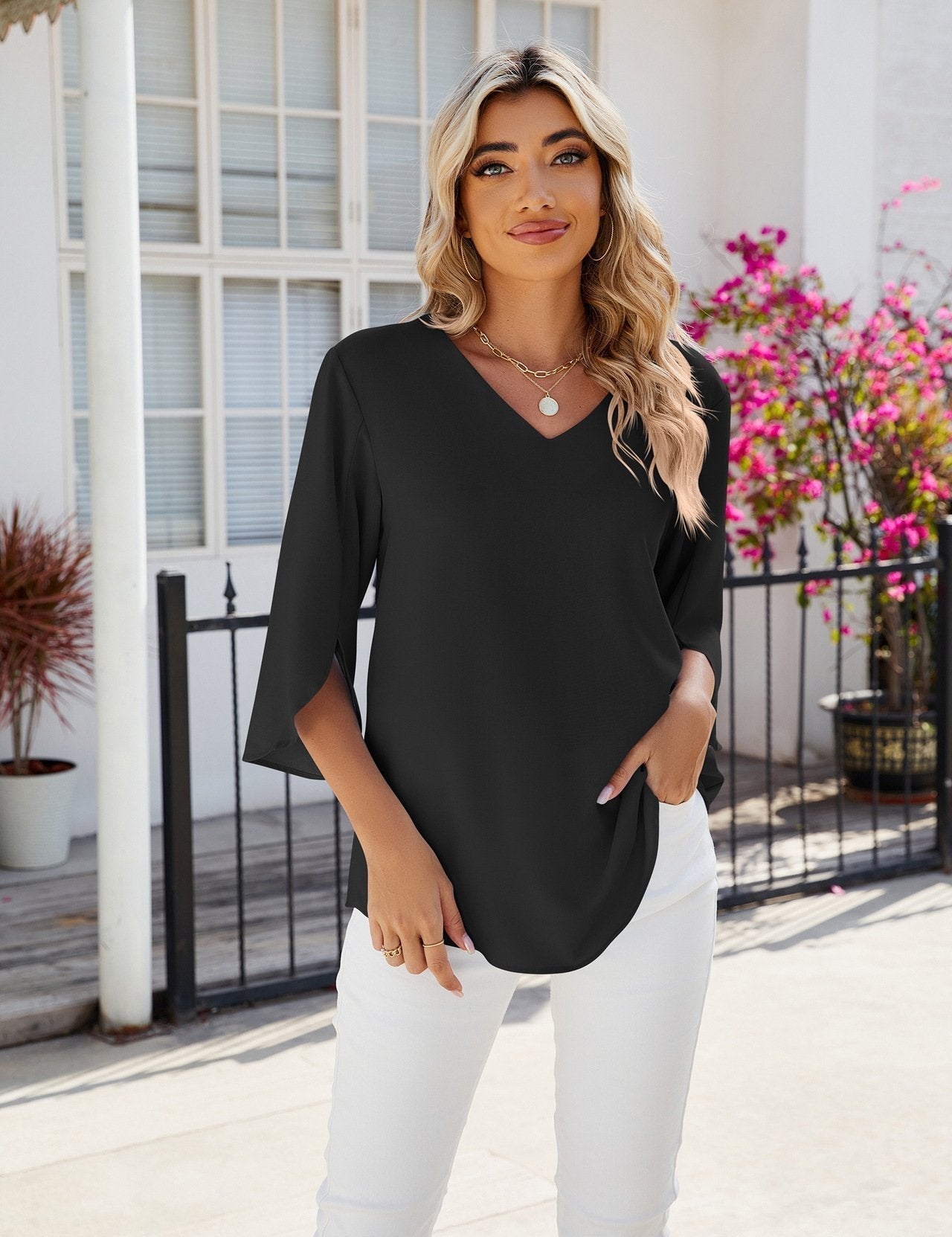 JAMY | Elegancka bluzka z dekoltem w serek 7