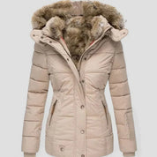 Marlene | Damen Gefütterte Winterjacke mit Kunstfell-Kapuze und Taille 0