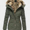 Marlene | Damen Gefütterte Winterjacke mit Kunstfell-Kapuze und Taille 1