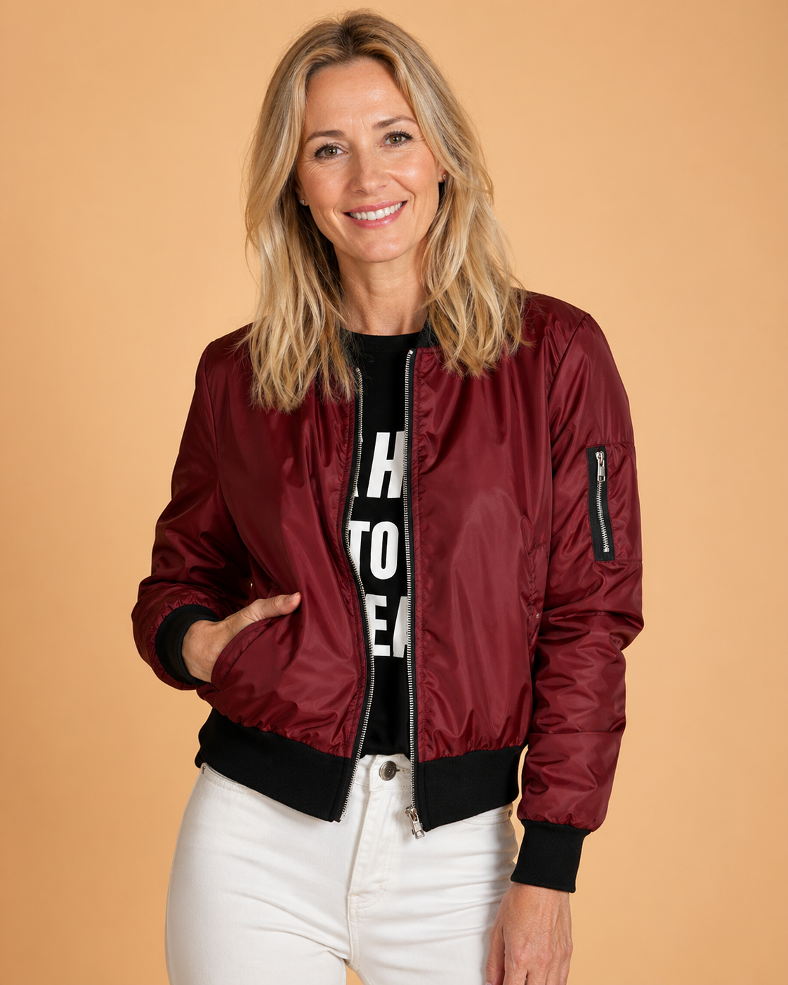 Kurtka Damska Bomberka z Kieszeniami i Zamkiem - Stylowa i Funkcjonalna na Co Dzień