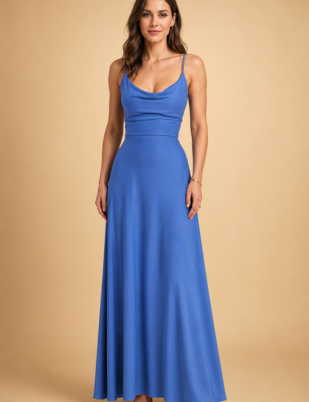 FREYA | Stylowa elegancja i zrównoważona sukienka maxi